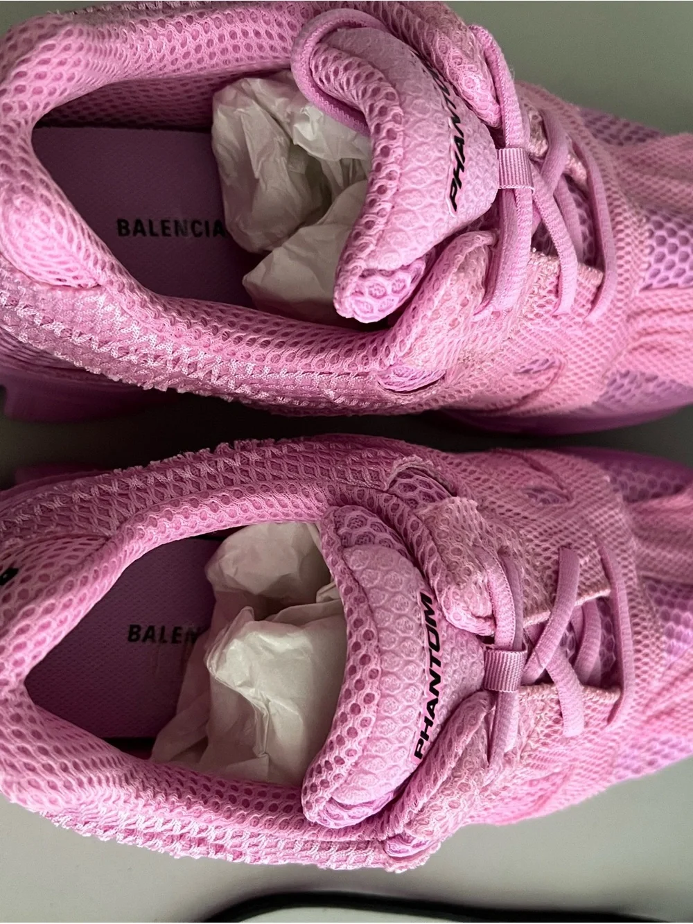 Balenciaga PHANTOM sneakers Mono color FABRIC / MESH pink EU37
